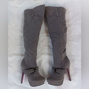 Ami Clubwear Gray Knee-High Side-Zip Boots Size 6.5W